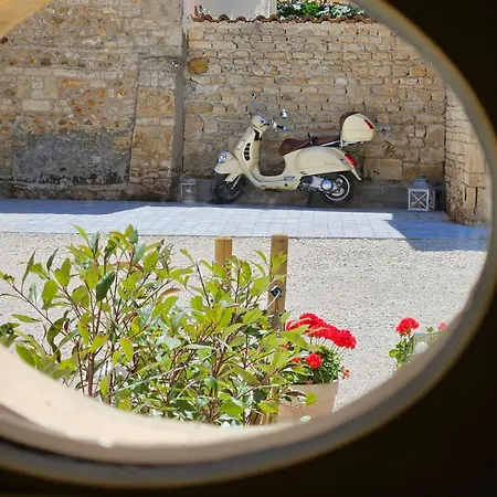 Au Petit Bonheur De * Lorigné