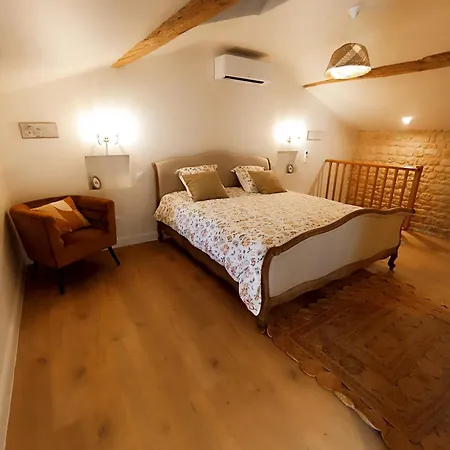 Au Petit Bonheur De Hébergement de vacances Lorigné